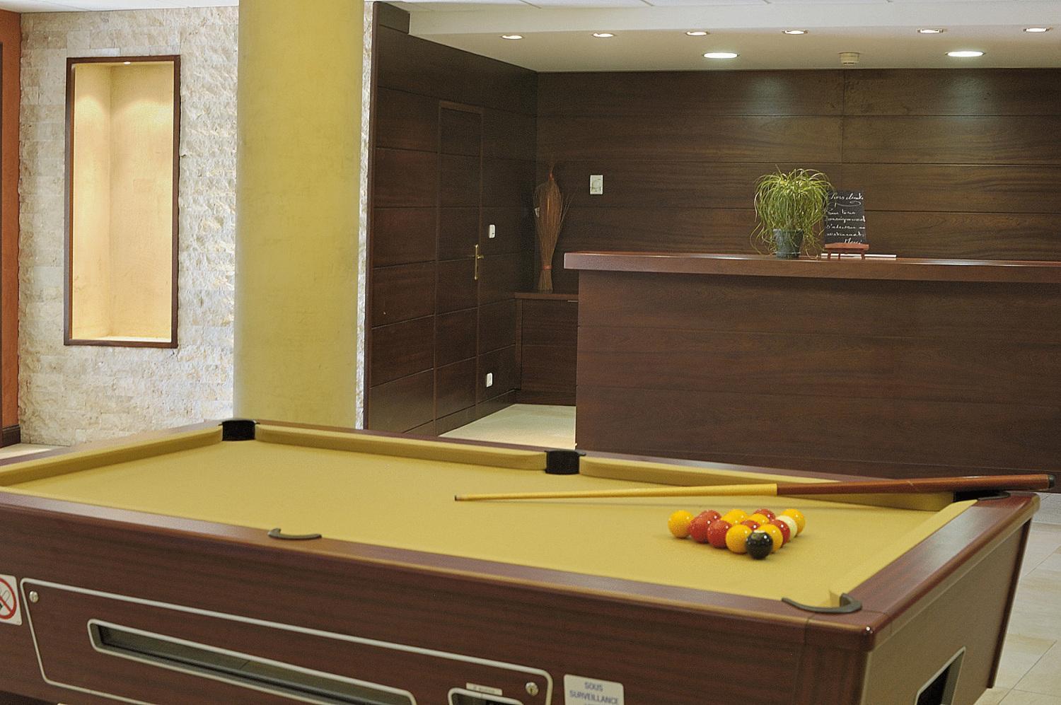 Appart Hotel Lou Castelet Каррос Екстер'єр фото