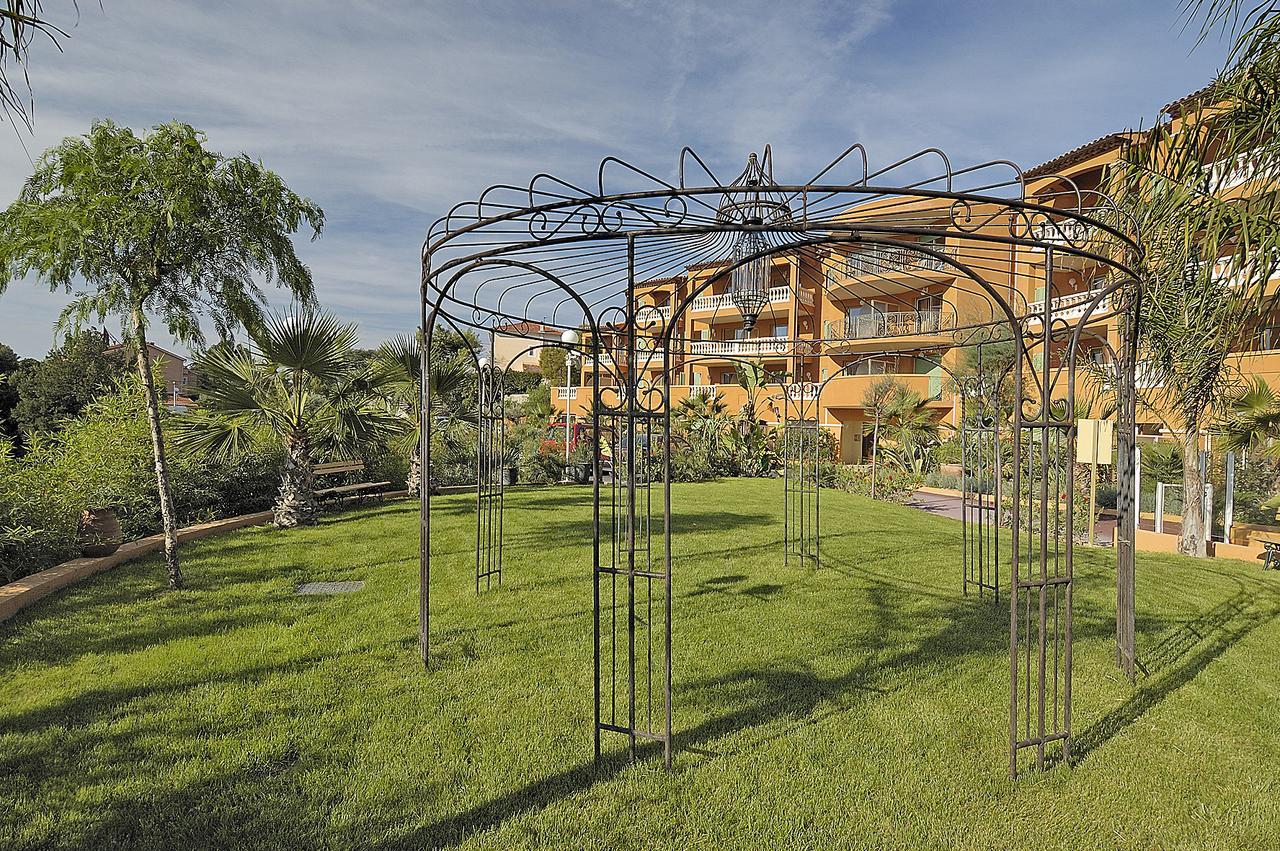 Appart Hotel Lou Castelet Каррос Екстер'єр фото